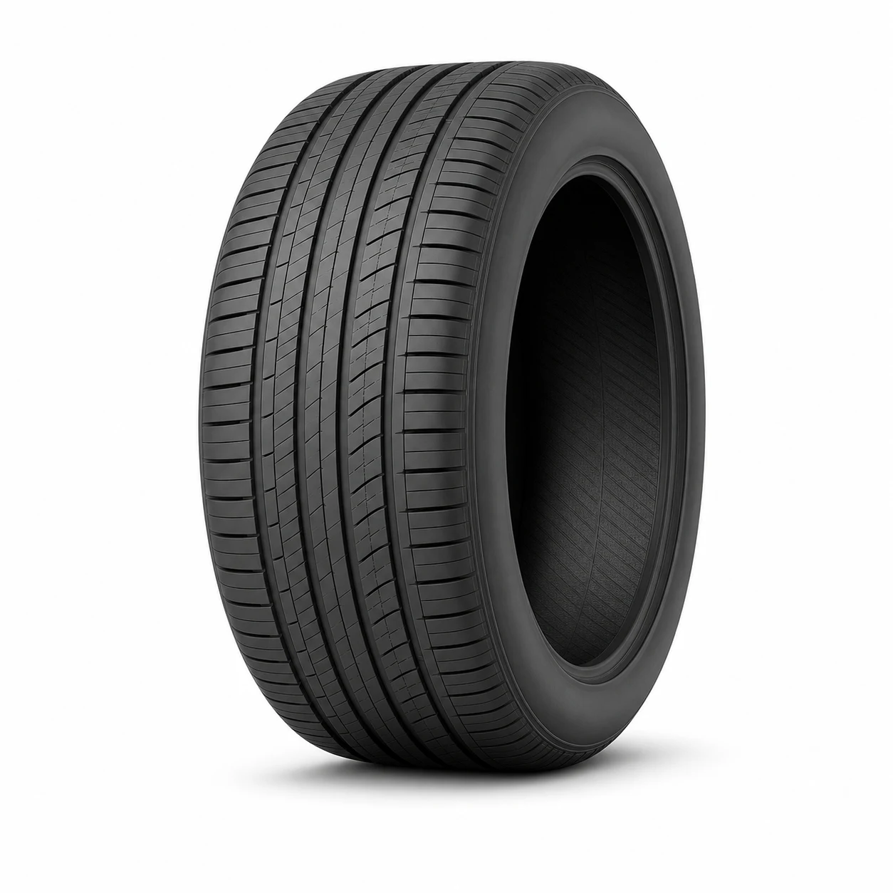 Imagem ilustrativa do pneu Gepormax Pneu 235/50 R19 235/50 R19